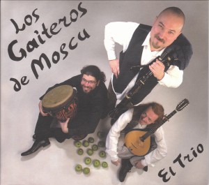 Los Gaiteros de Moscu - El Trio-Folk Music-Instrumental  